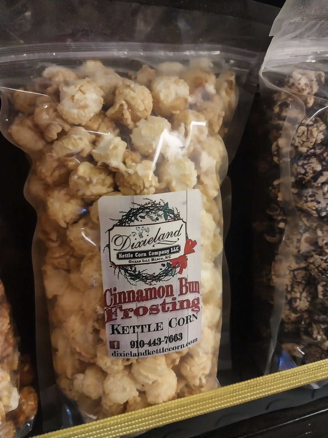 Cinnamon Bun Frosting Kettle Corn